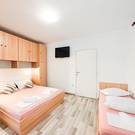 Apartman Biljana Makarska Bagian luar foto