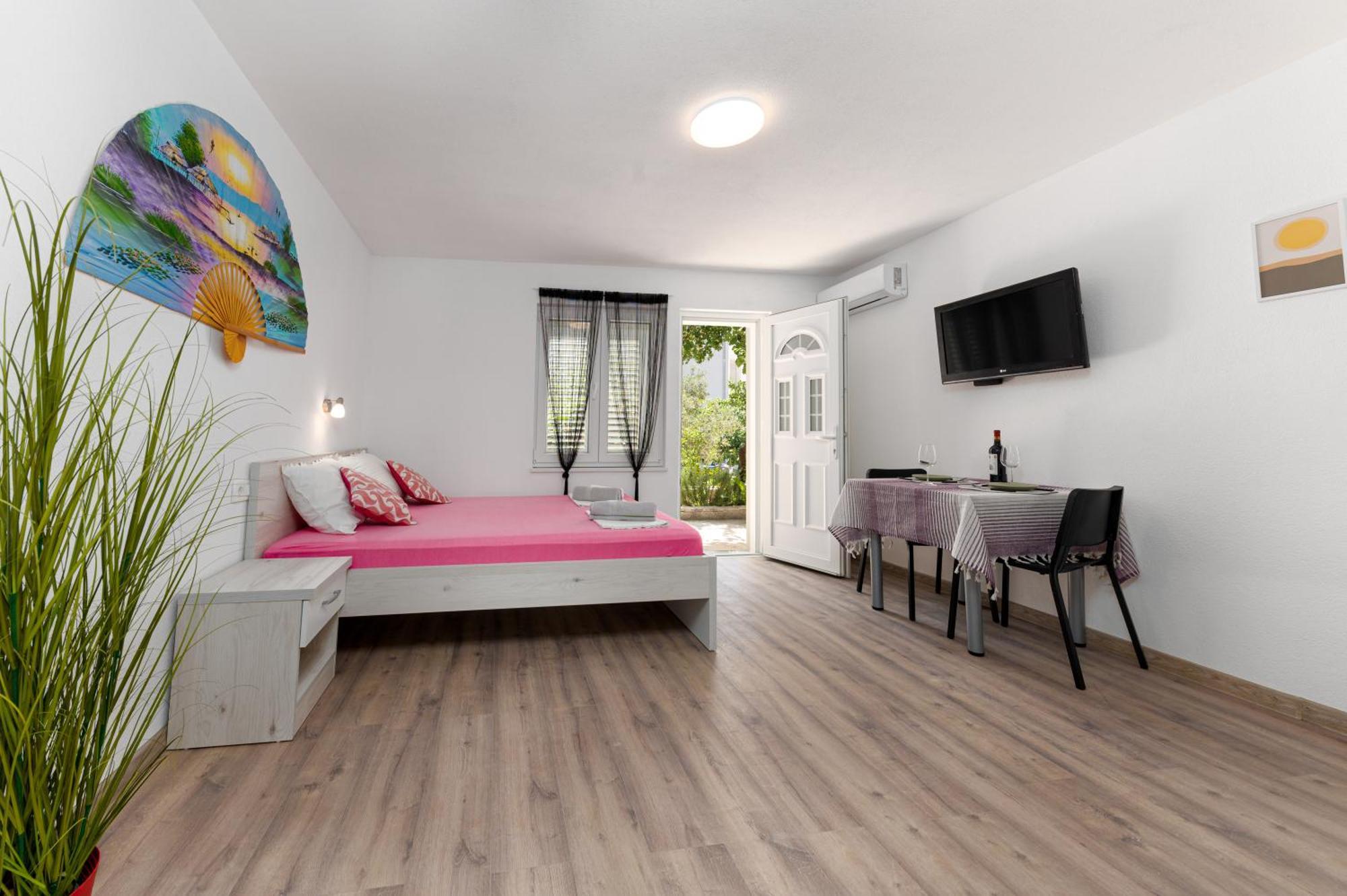 Apartman Biljana Makarska Bagian luar foto