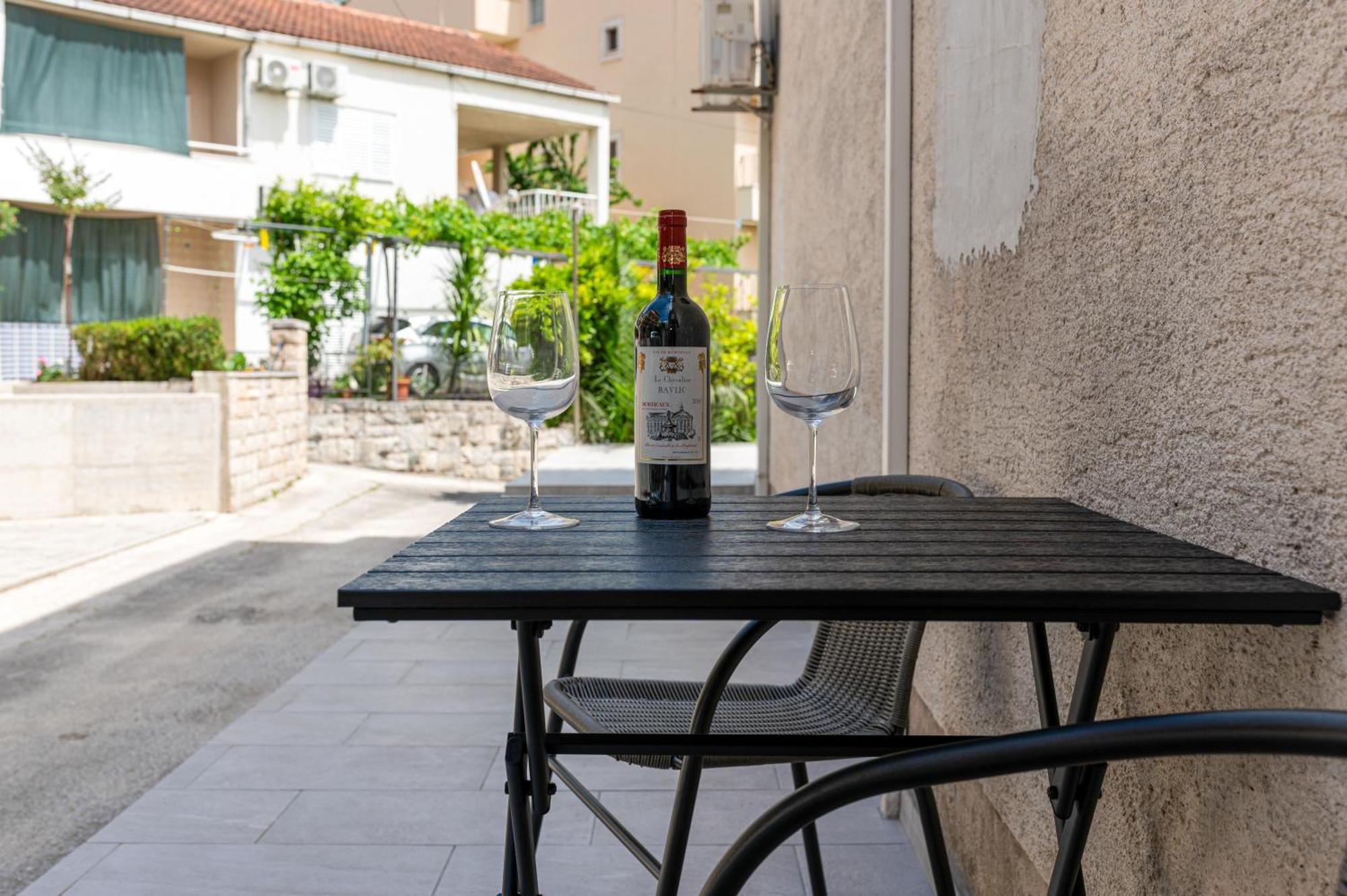 Apartman Biljana Makarska Bagian luar foto