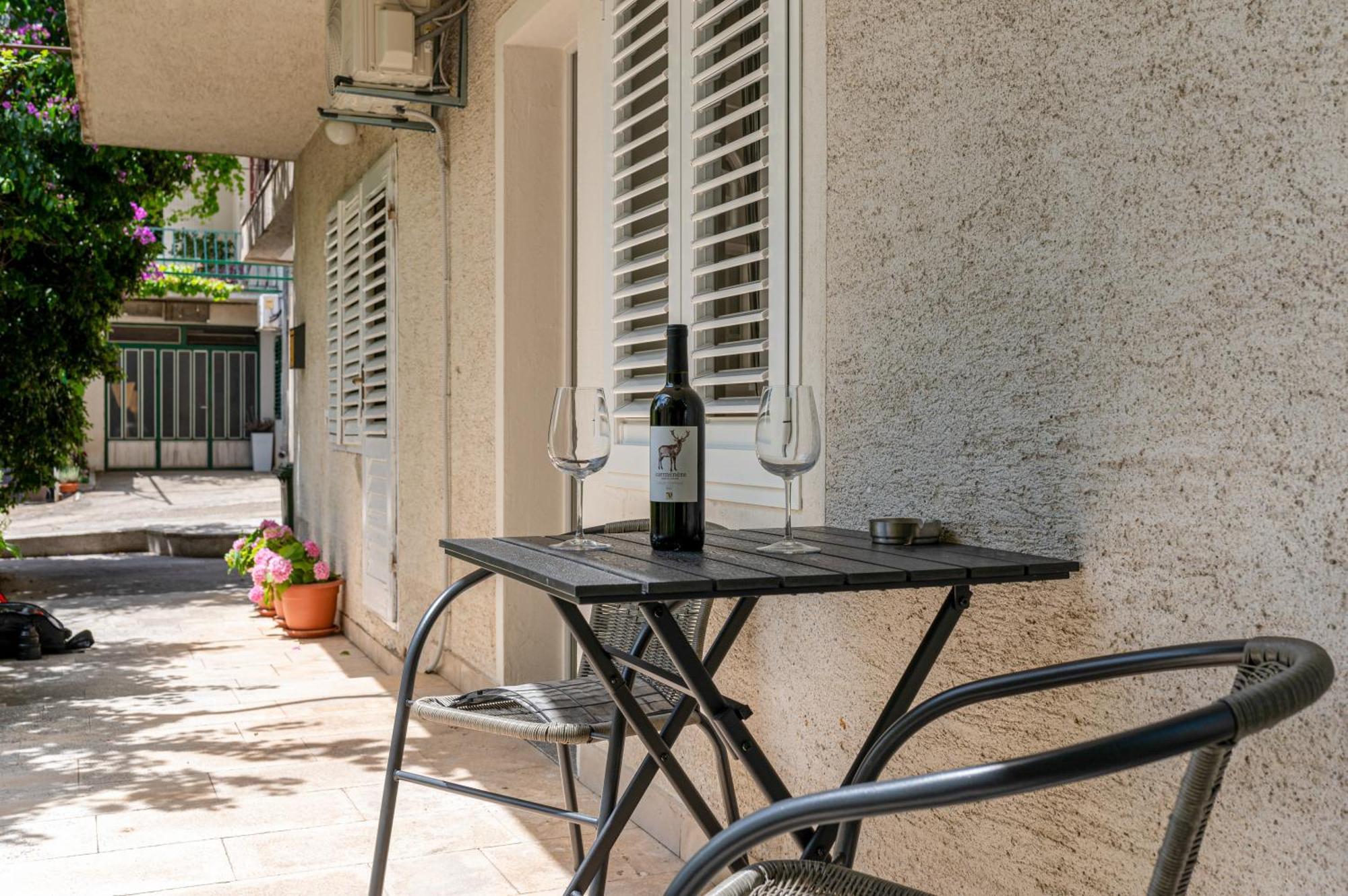 Apartman Biljana Makarska Bagian luar foto