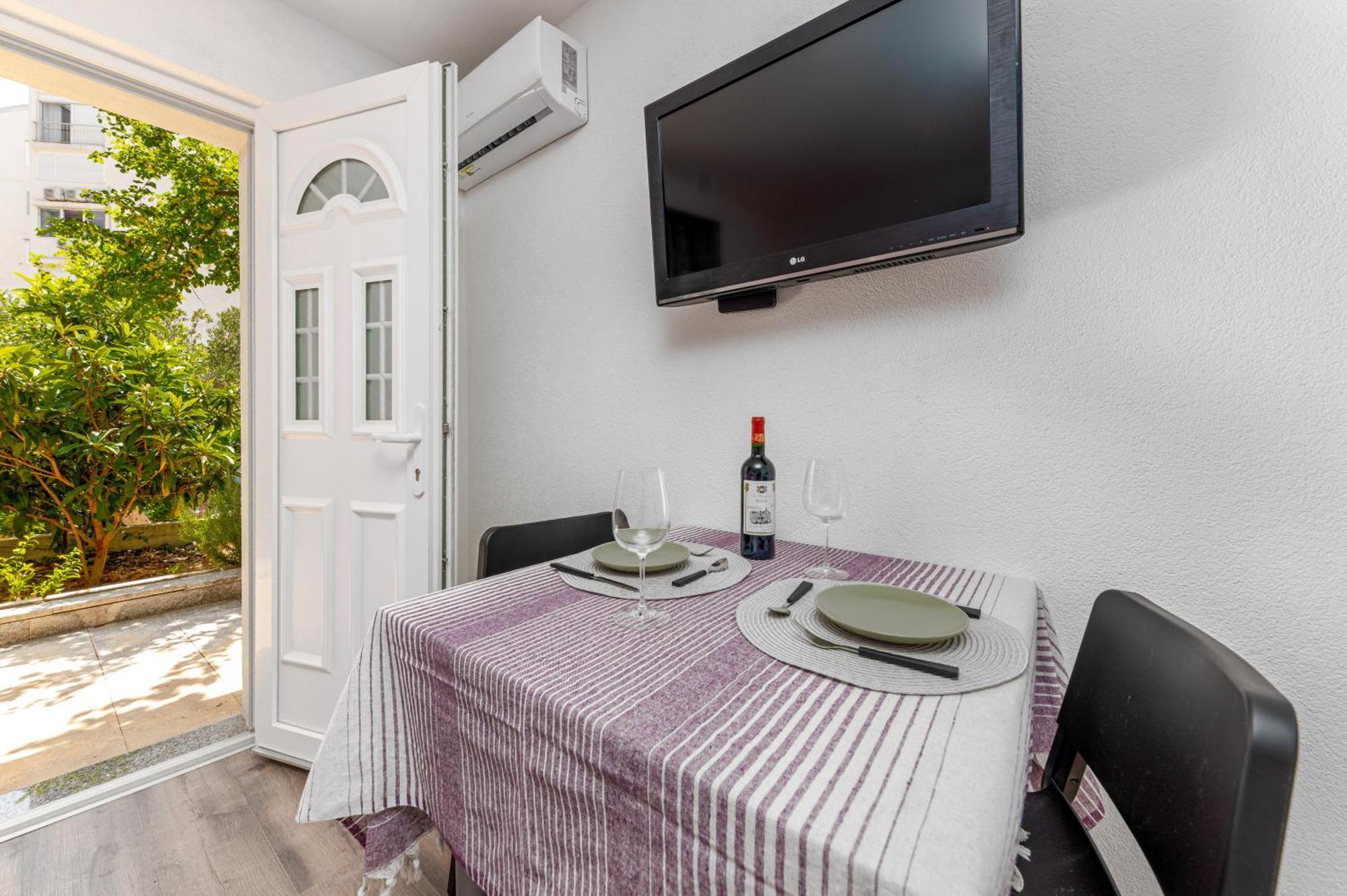 Apartman Biljana Makarska Bagian luar foto