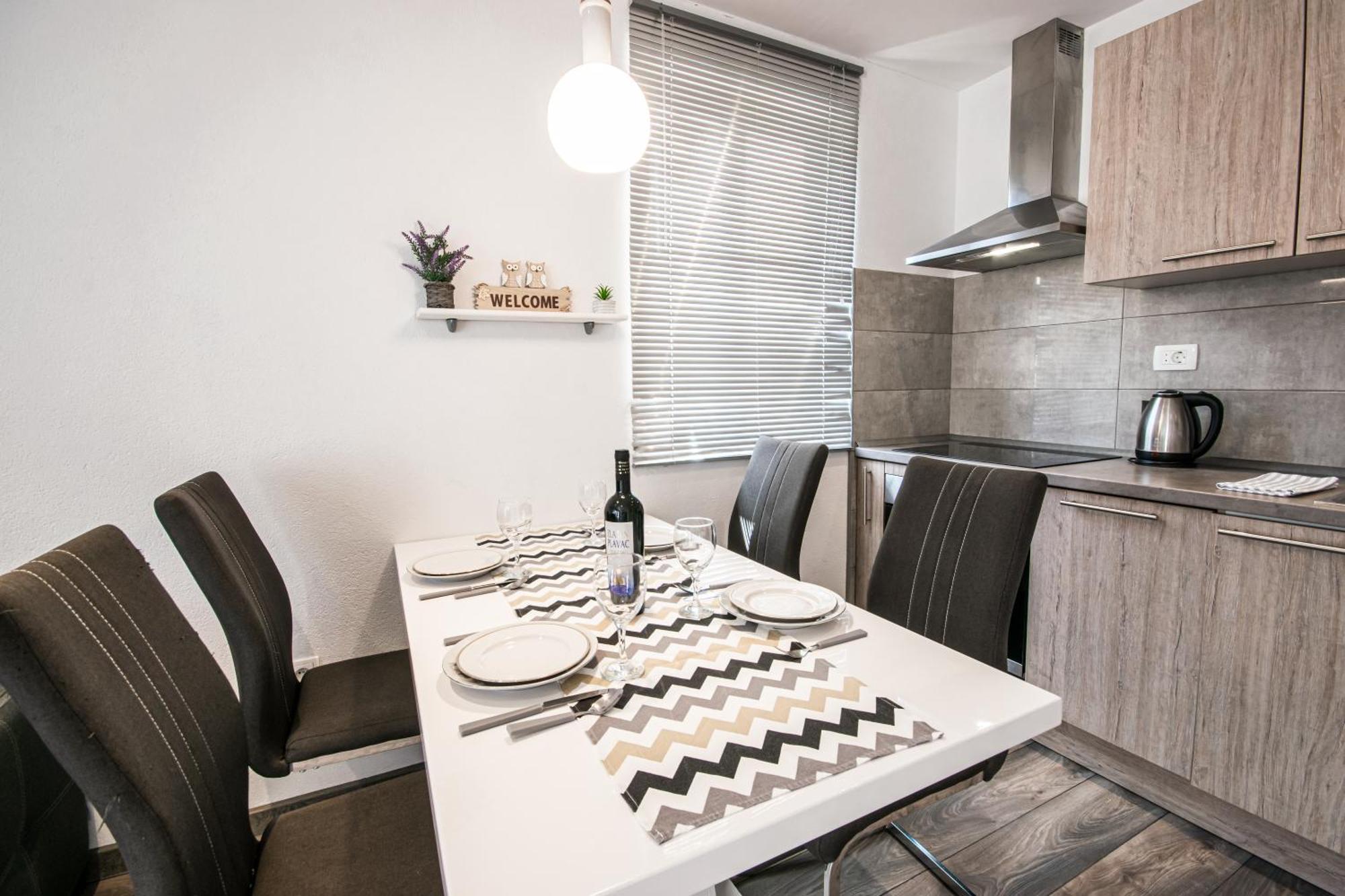 Apartman Biljana Makarska Bagian luar foto
