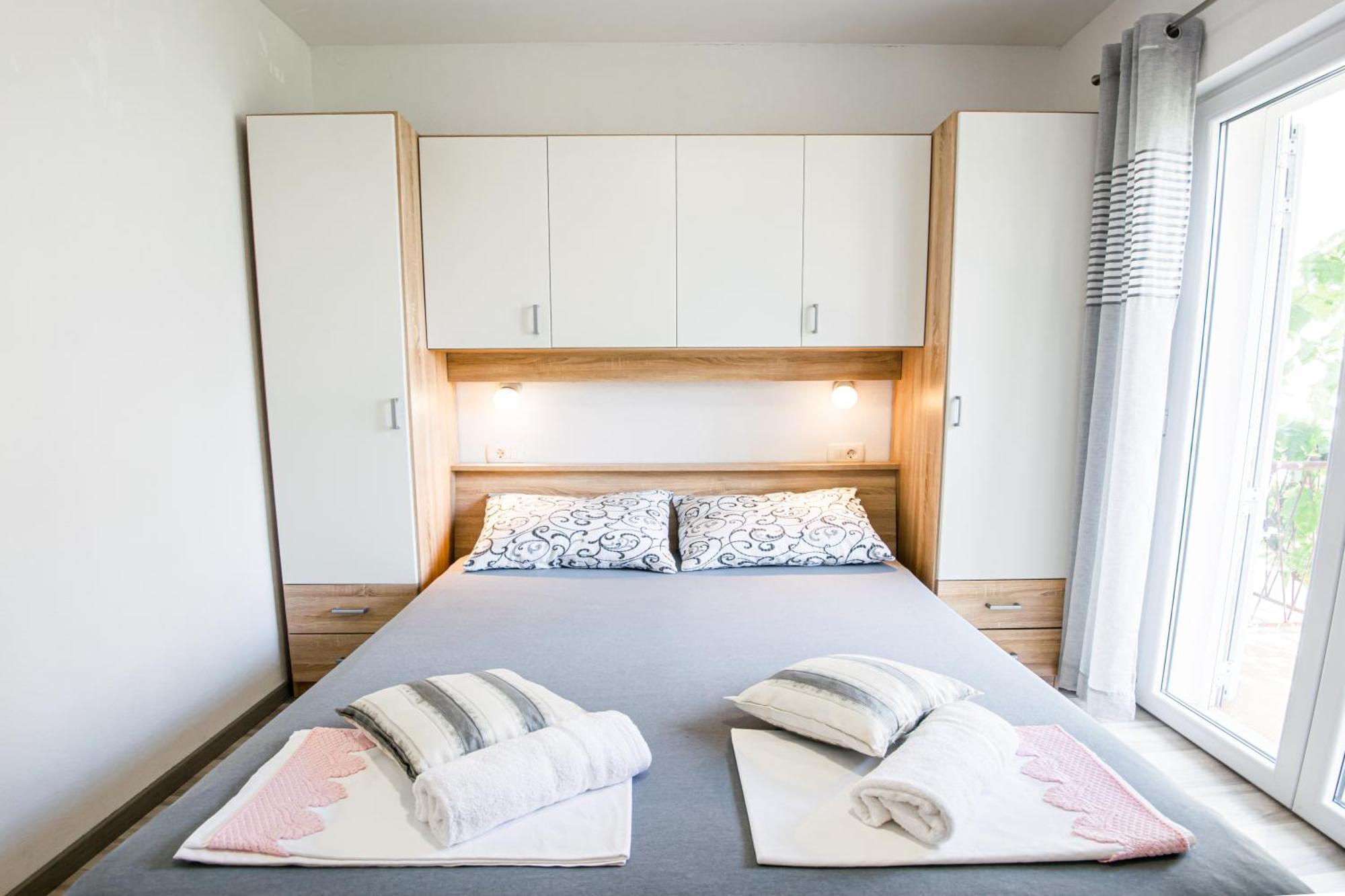 Apartman Biljana Makarska Bagian luar foto