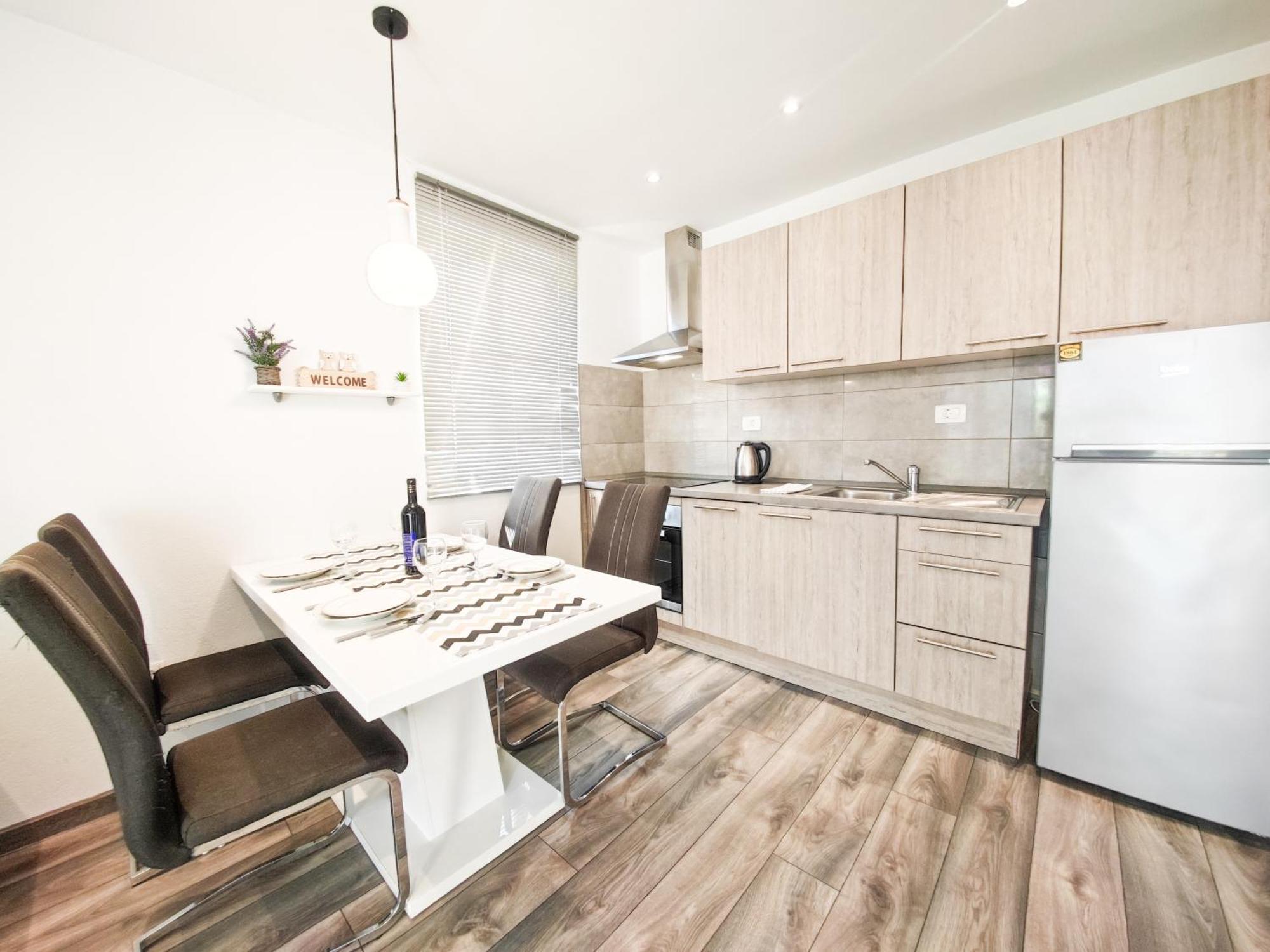 Apartman Biljana Makarska Bagian luar foto